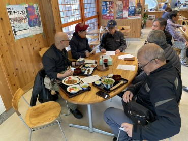 食事を楽しむ