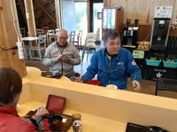 大満足の坂さんと松さん