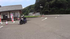 道の駅出入り口